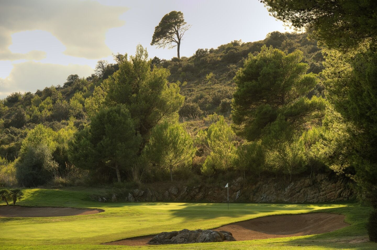 Vista de otro hoyo de Golf Capdepera